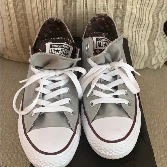 Converse Shoes - Converse double-tongue oxfords -sz7